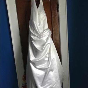 Wedding Gown-cross posted/make offer.Needs cleaned